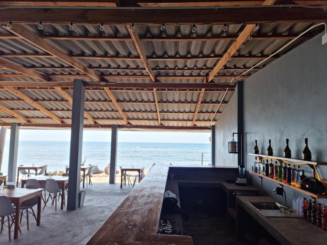 Scandinavian Beach Resort Ko Lanta Esterno foto
