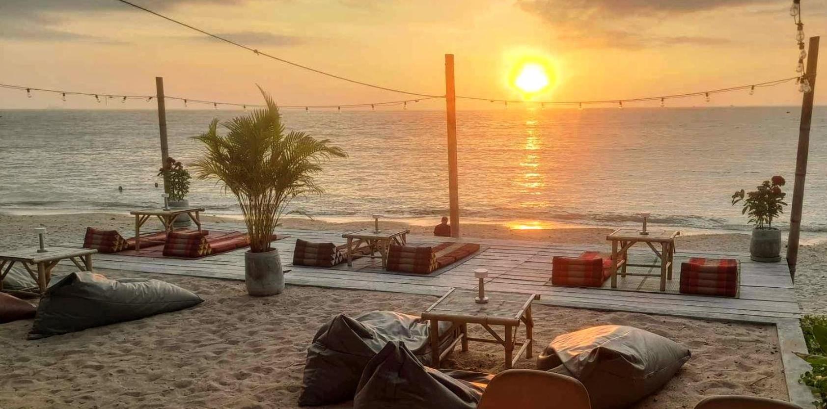 Scandinavian Beach Resort Ko Lanta Esterno foto